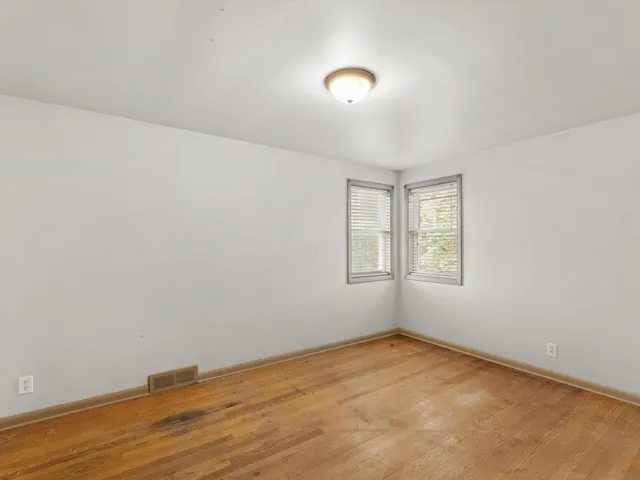 $244,900 | 1101 Nagle Avenue, Unit 1103, Manitowoc, WI 54220