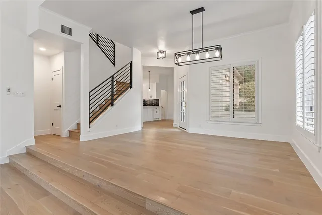 $1,100,000 | 4231 Westlake Drive, Unit H1, Austin, TX 78746