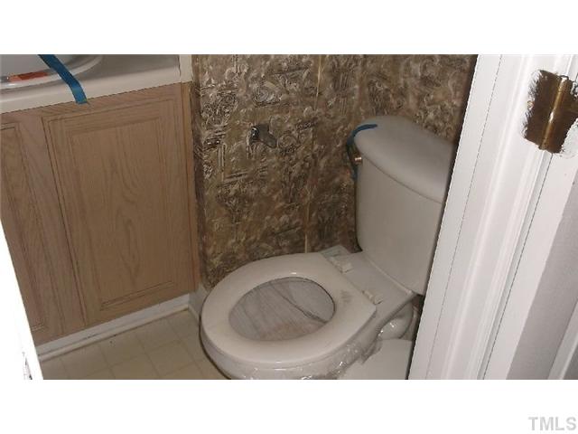 4007 Beaufain Street Raleigh, NC 27604 - Photo 10 of 12 Gallery Image 10