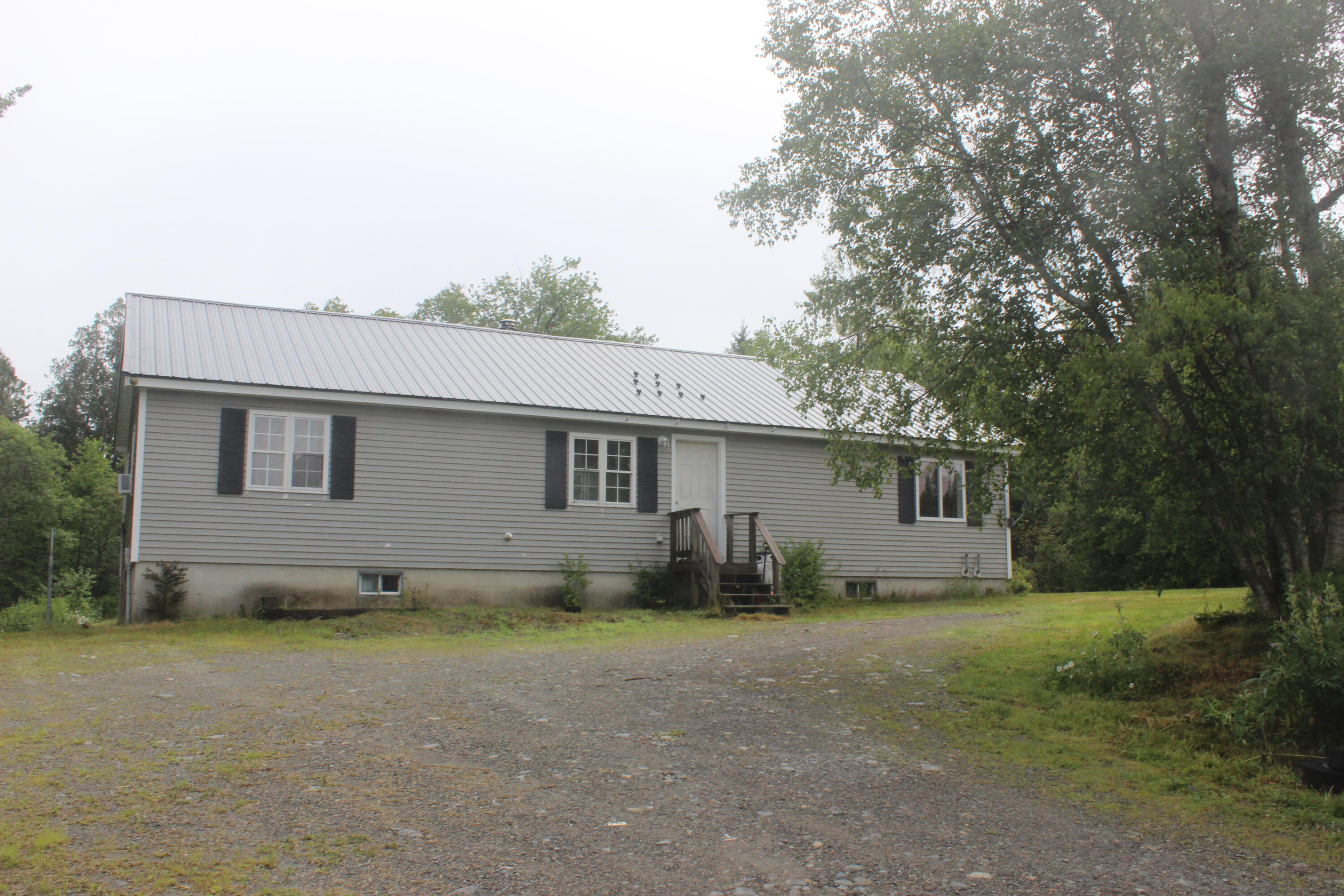 228 Wilcox Road Lubec, ME 04652 - Photo 9 of 38 IMG_4265