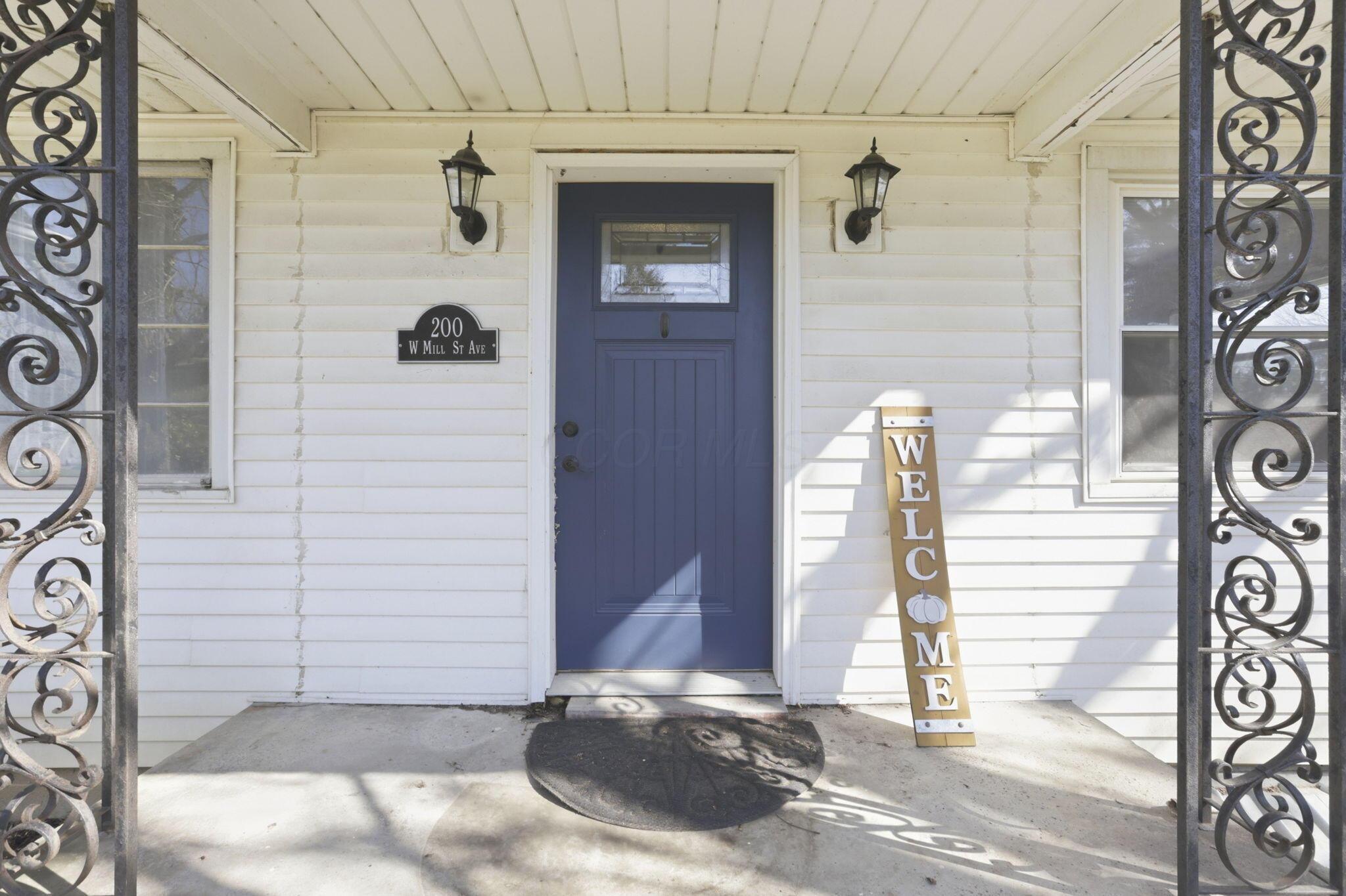 200 Mill Road Southwest Pataskala, OH 43062 - Photo 4 of 42 front door