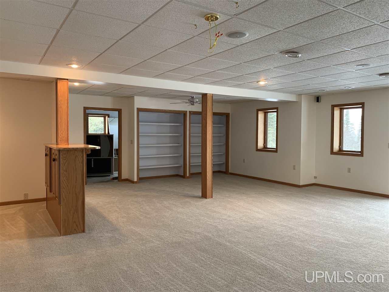16421 Bayshore Road Lanse, MI 49946 - Photo 28 of 49 Gallery Image 28