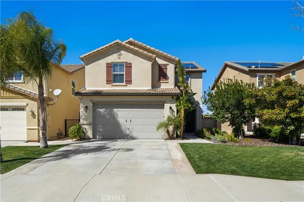 $825,000 | 19833 Christopher Lane, Saugus, CA 91350