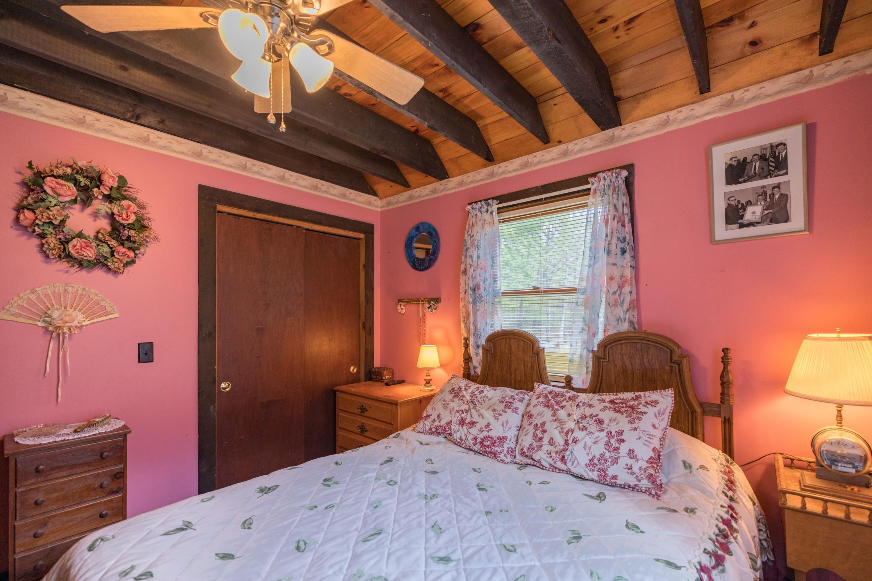 277 Townhouse Road East Waterboro, ME 04030 - Photo 14 of 28 13