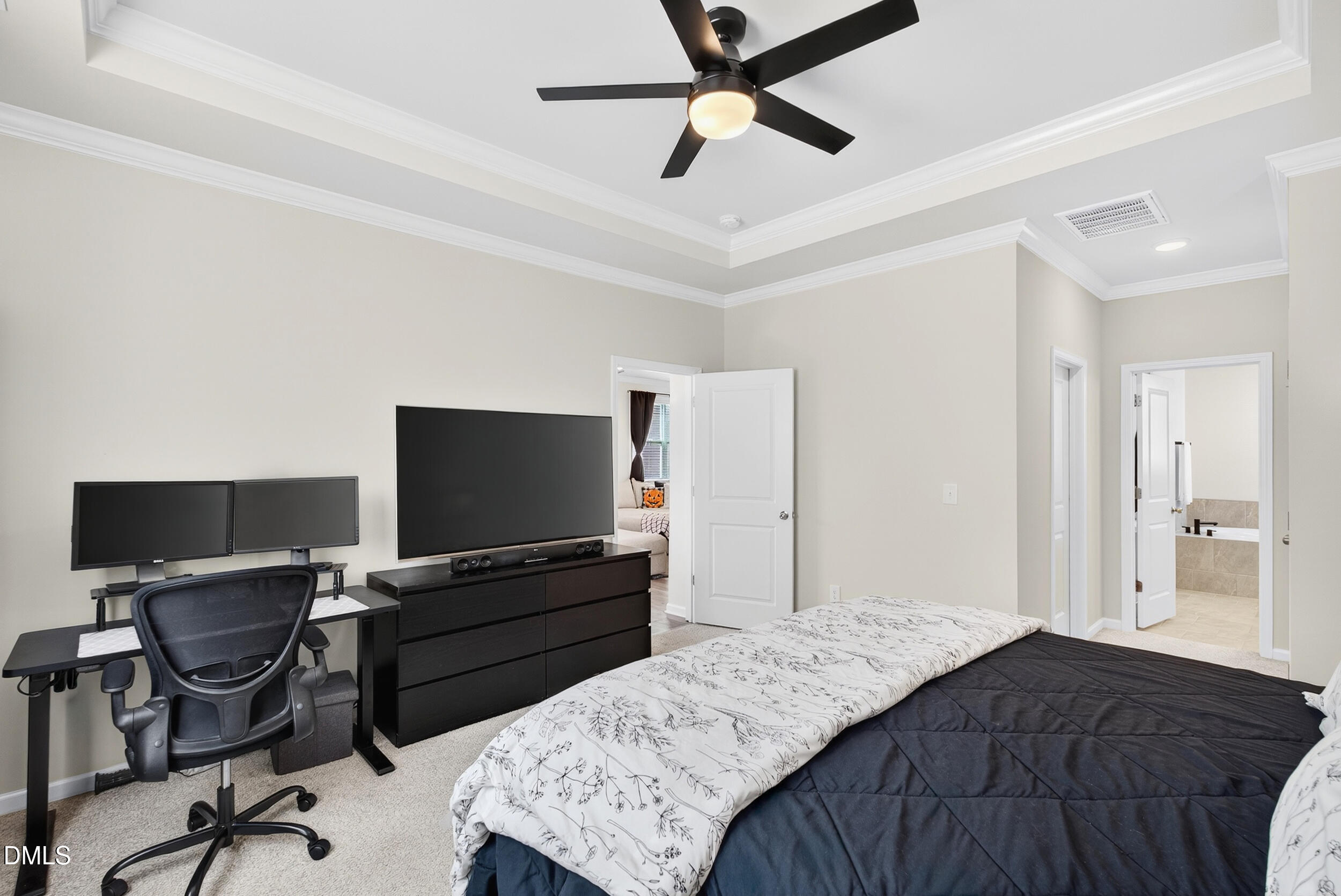 143 Umbrella Way Garner, NC 27529 - Photo 18 of 31 a bedroom with a workspace