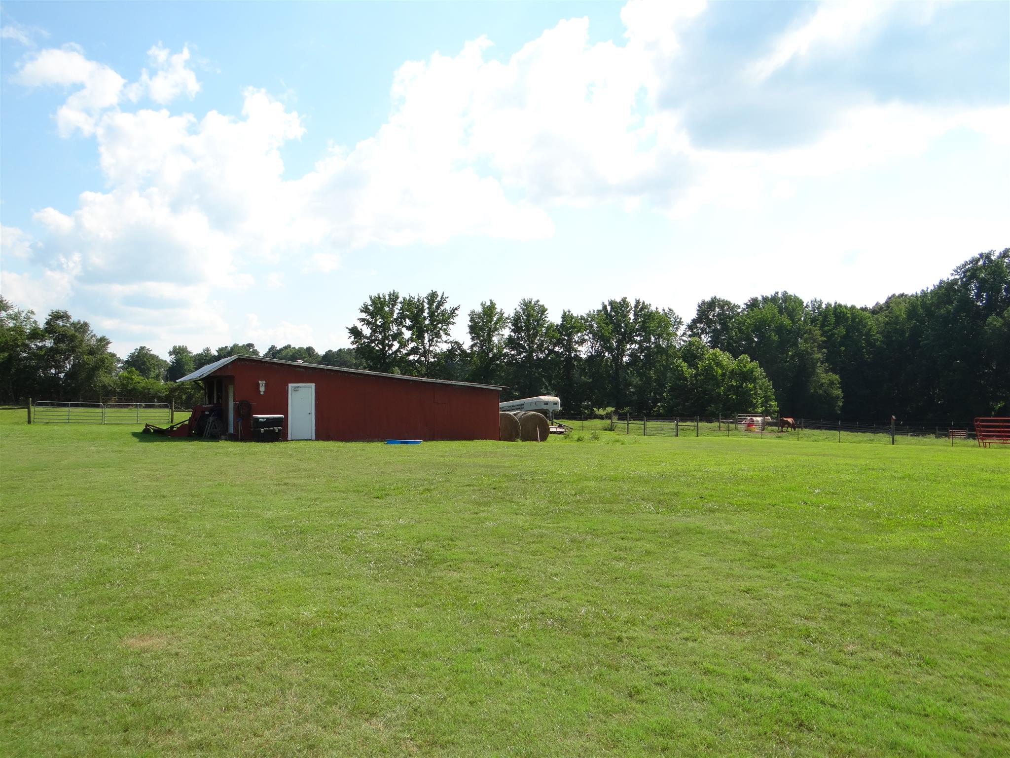 767 Weakley Creek Road Lawrenceburg, TN 38464 - Photo 18 of 20 Gallery Image 18