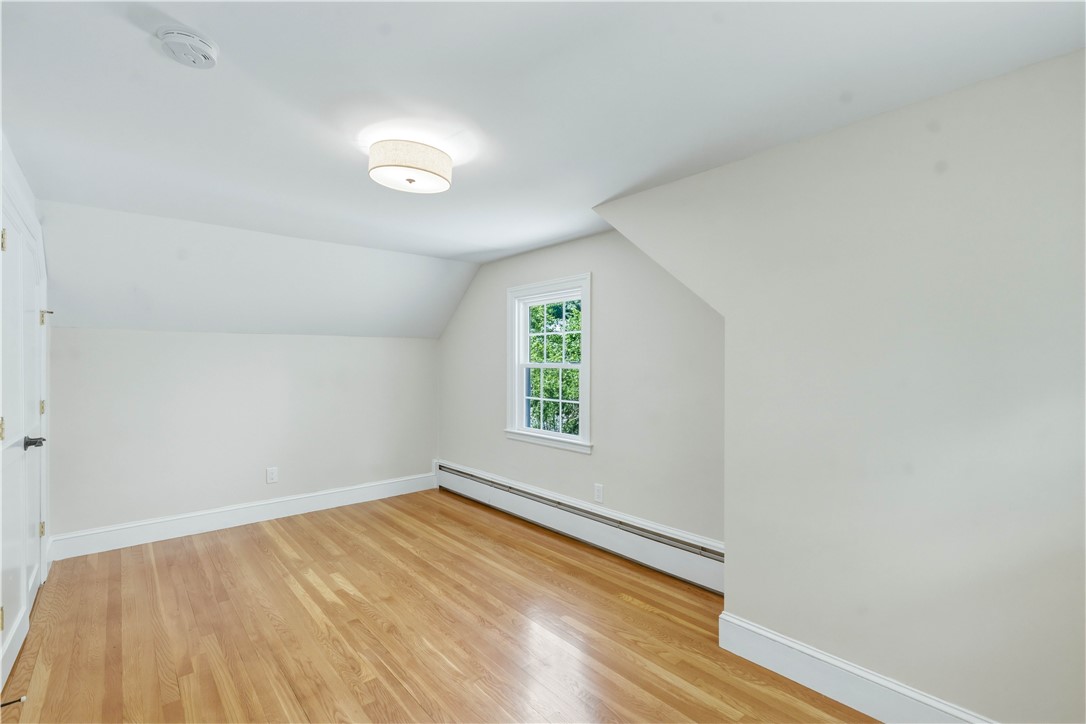 3 Sundale Road Cranston, RI 02921 - Photo 24 of 50