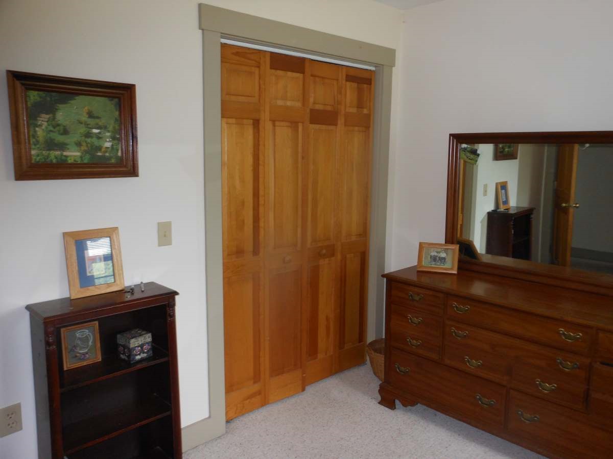227 Beacon Hill Road Morristown, VT 05661 - Photo 18 of 28 Gallery Image 18