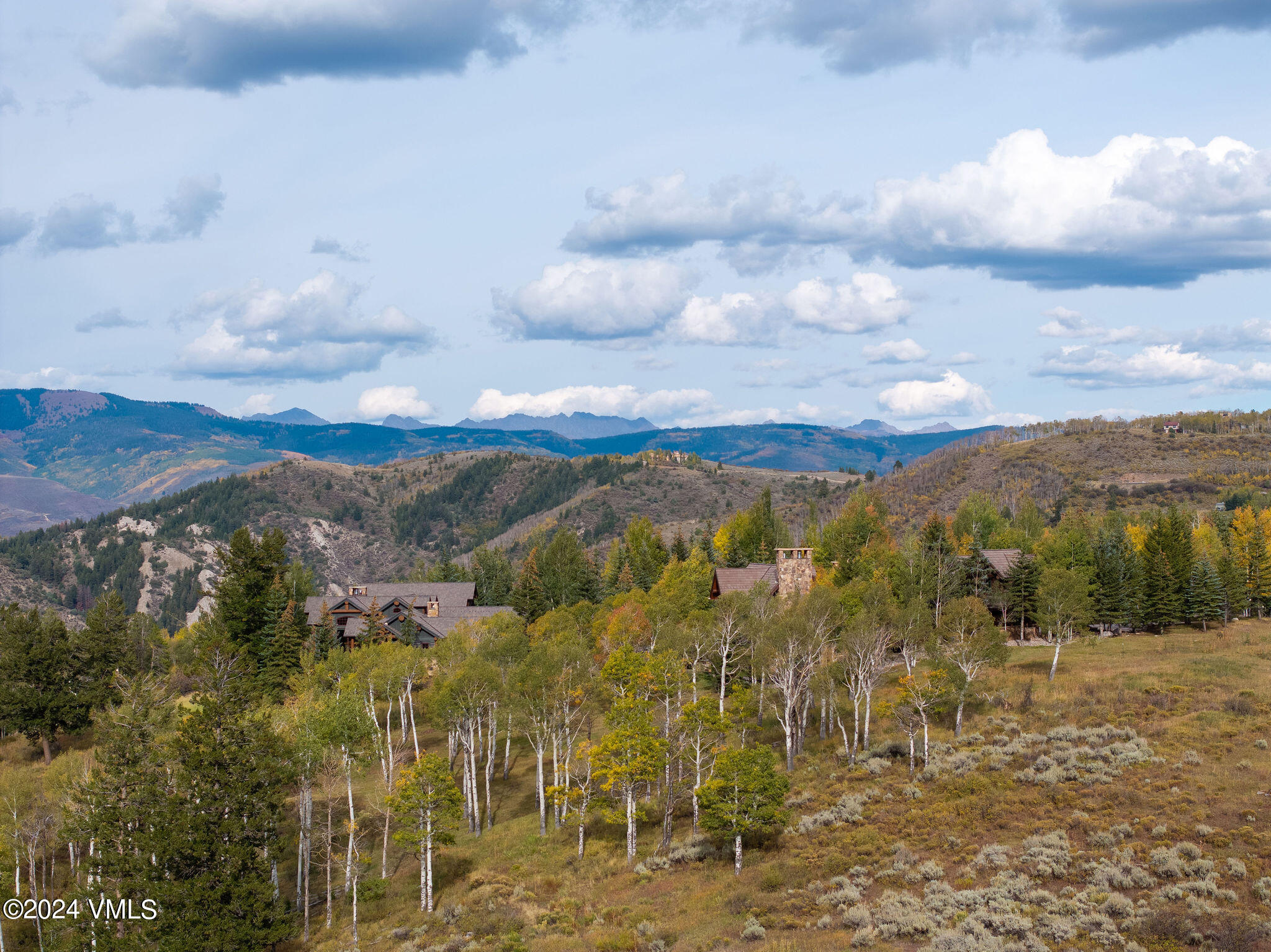 33 Bearcat Point Edwards, CO 81632 - Photo 5 of 10 a view of a city with mountains in the background