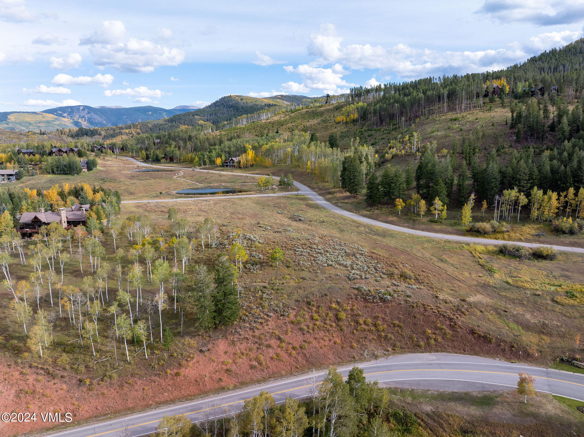 33 Bearcat Point Edwards, CO 81632 - Photo 9 of 10 a view of a town with mountains