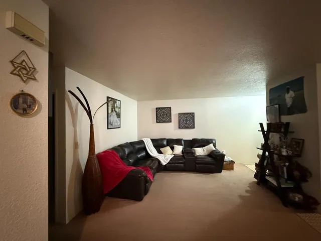 $595,000 | 3536 Forest Glenn Drive, Modesto, CA 95355