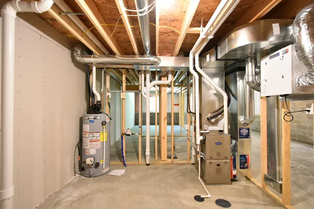 $309,900 | 2049 East 20th Street, Zumbrota, MN 55992