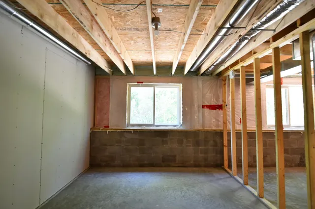 $309,900 | 2049 East 20th Street, Zumbrota, MN 55992