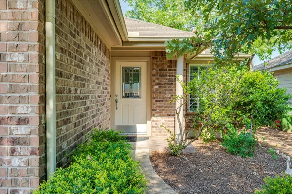 $1,800 | 2408 Elara Drive, Austin, TX 78725