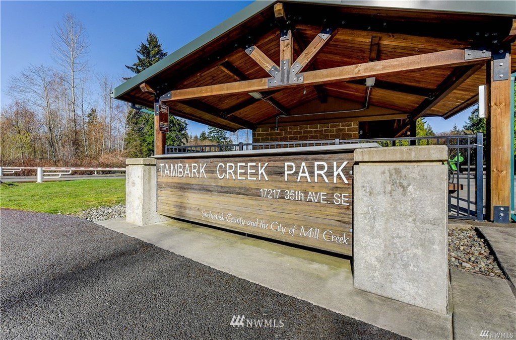 17905 35th Avenue Southeast, Unit A3 Bothell, WA 98012 - Photo 32 of 35 a view of outdoor space