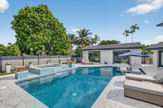 $2,725,000 | 5212 Foxpointe Circle, Delray Beach, FL 33445
