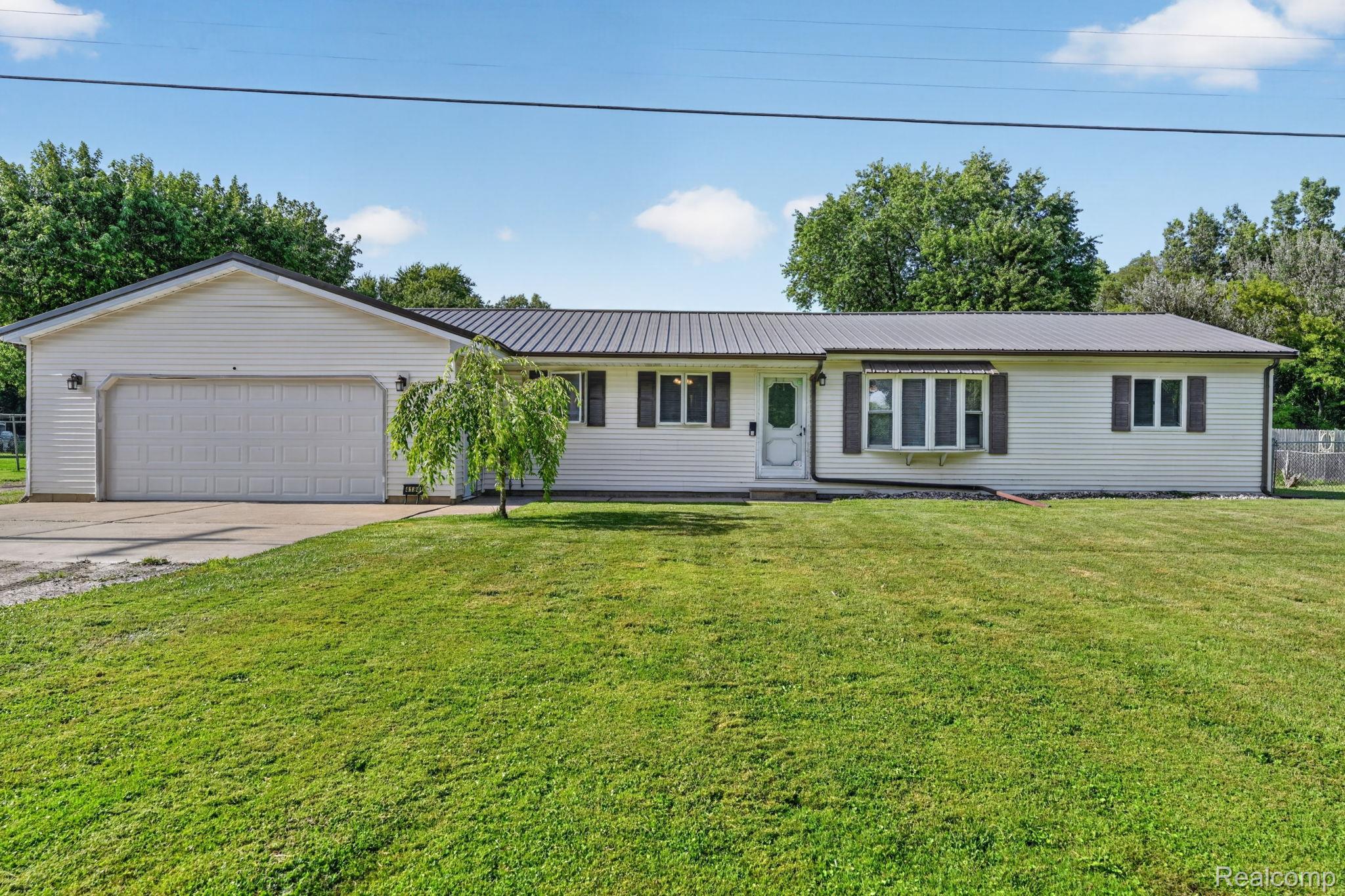 4184 West Lake Road Clio, MI 48420 - Photo 1 of 62 1-web-or-mls-DSC_0467.jpg