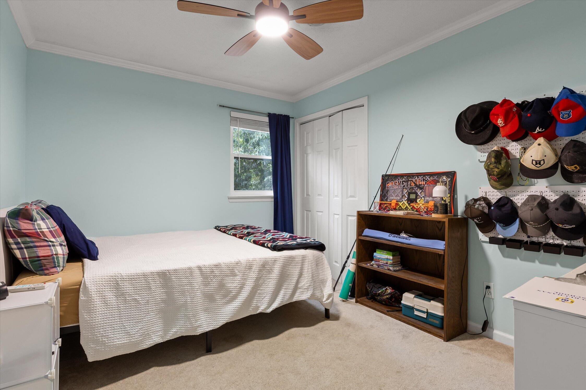 5622 Cold Springs Road Hixson, TN 37343 - Photo 39 of 47 Guest Bedroom2