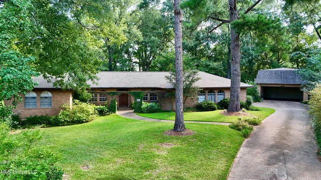 $240,000 | 605 Herndon Hill Drive, Clinton, MS 39056
