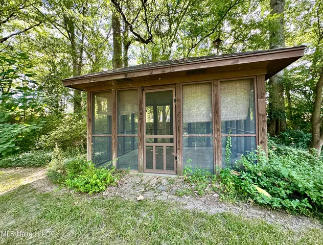 $240,000 | 605 Herndon Hill Drive, Clinton, MS 39056