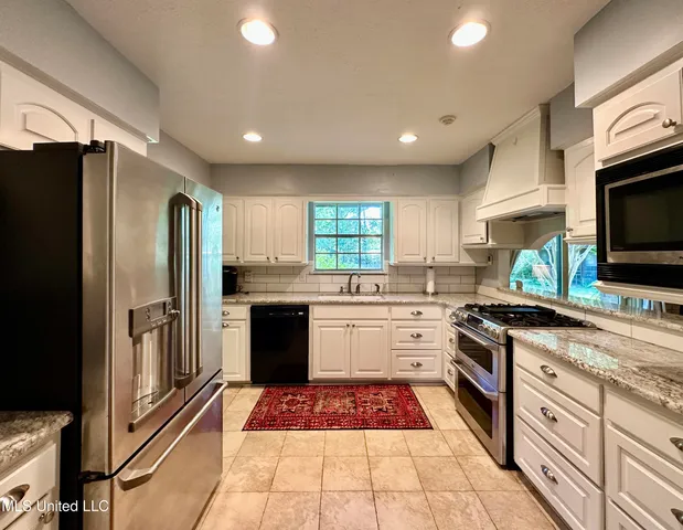 $240,000 | 605 Herndon Hill Drive, Clinton, MS 39056