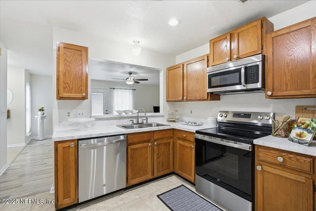 $290,000 | 4132 Stillwood Drive, Jacksonville, FL 32257