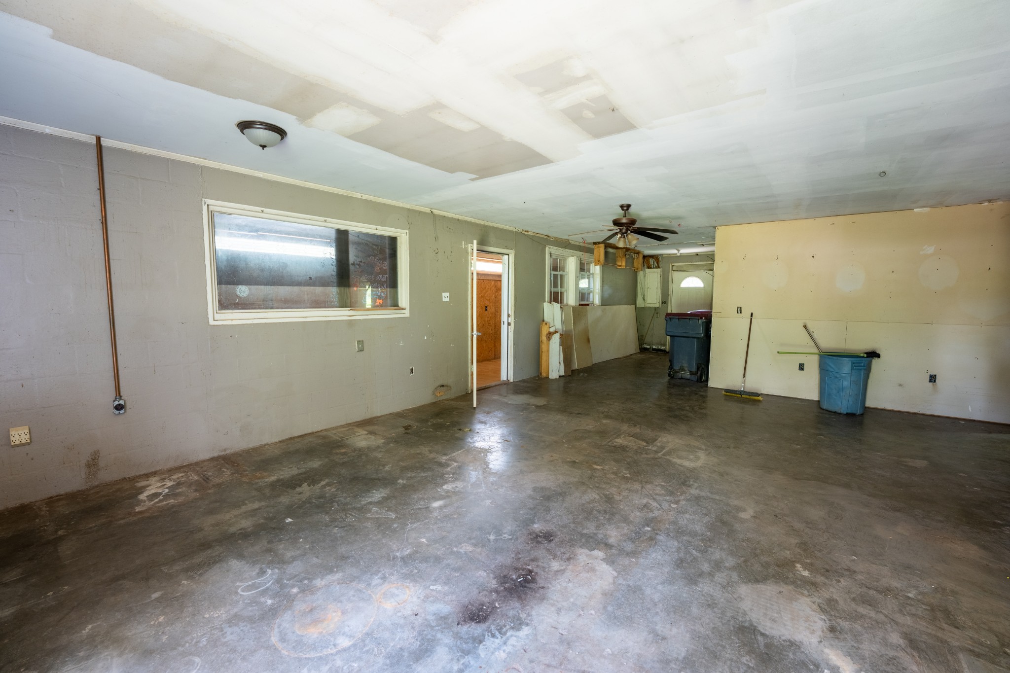 5650 Rowe Gap Road Belvidere, TN 37306 - Photo 16 of 31