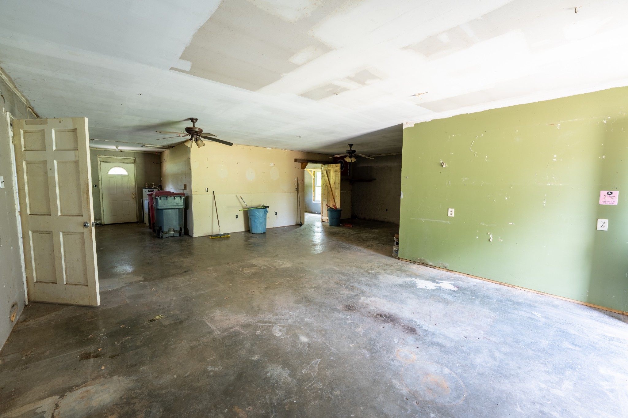 5650 Rowe Gap Road Belvidere, TN 37306 - Photo 17 of 31