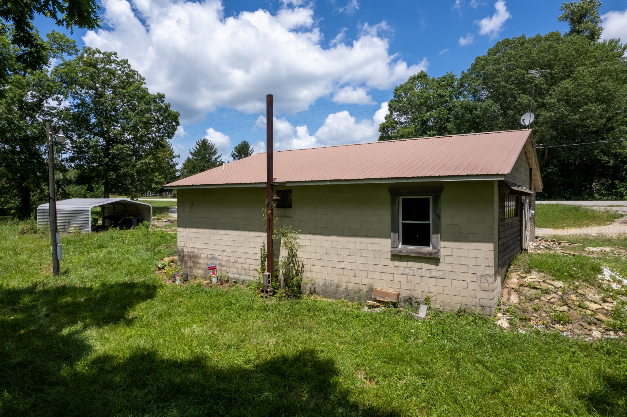 5650 Rowe Gap Road Belvidere, TN 37306 - Photo 6 of 31