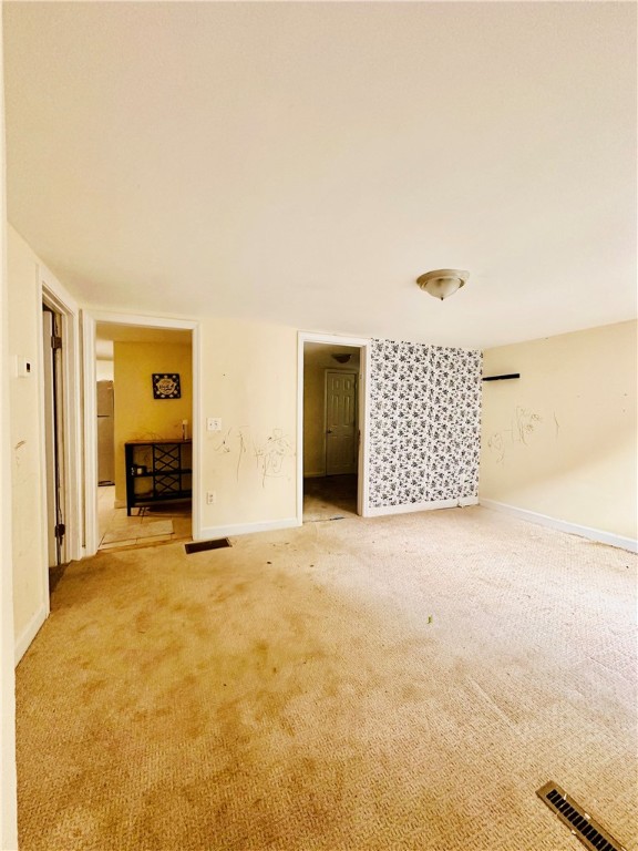 75 West Park Place Woonsocket, RI 02895 - Photo 9 of 10