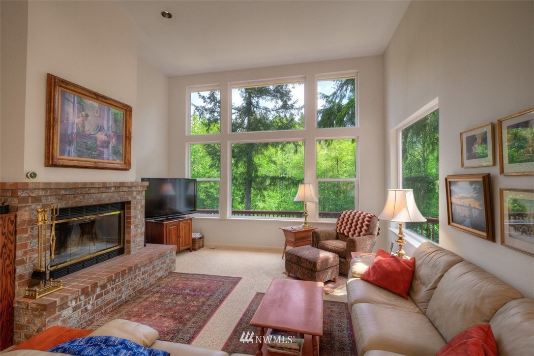 622 Northeast Paulson Road Poulsbo, WA 98370 - Photo 8 of 24 Gallery Image 8