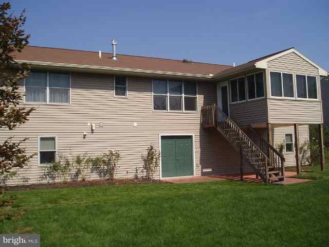 1550 Rosedale Avenue Middletown, PA 17057 - Photo 2 of 9 Gallery Image 2