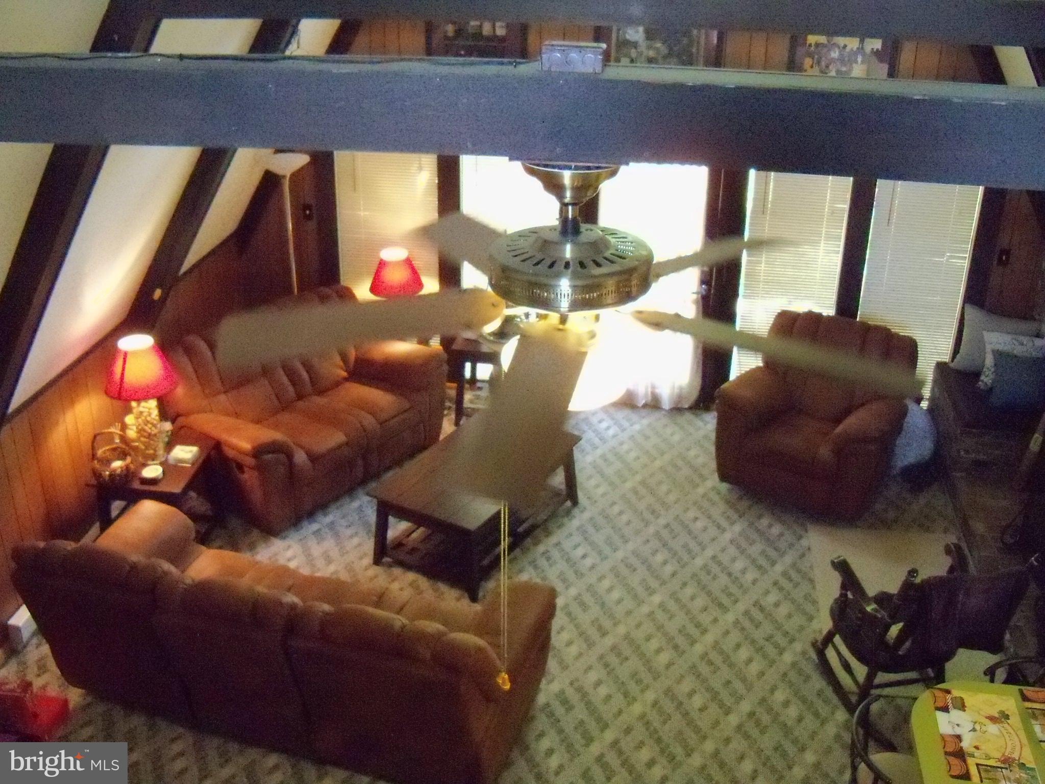 7261 Supinlick Ridge Road Mount Jackson, VA 22842 - Photo 7 of 16 Living Room