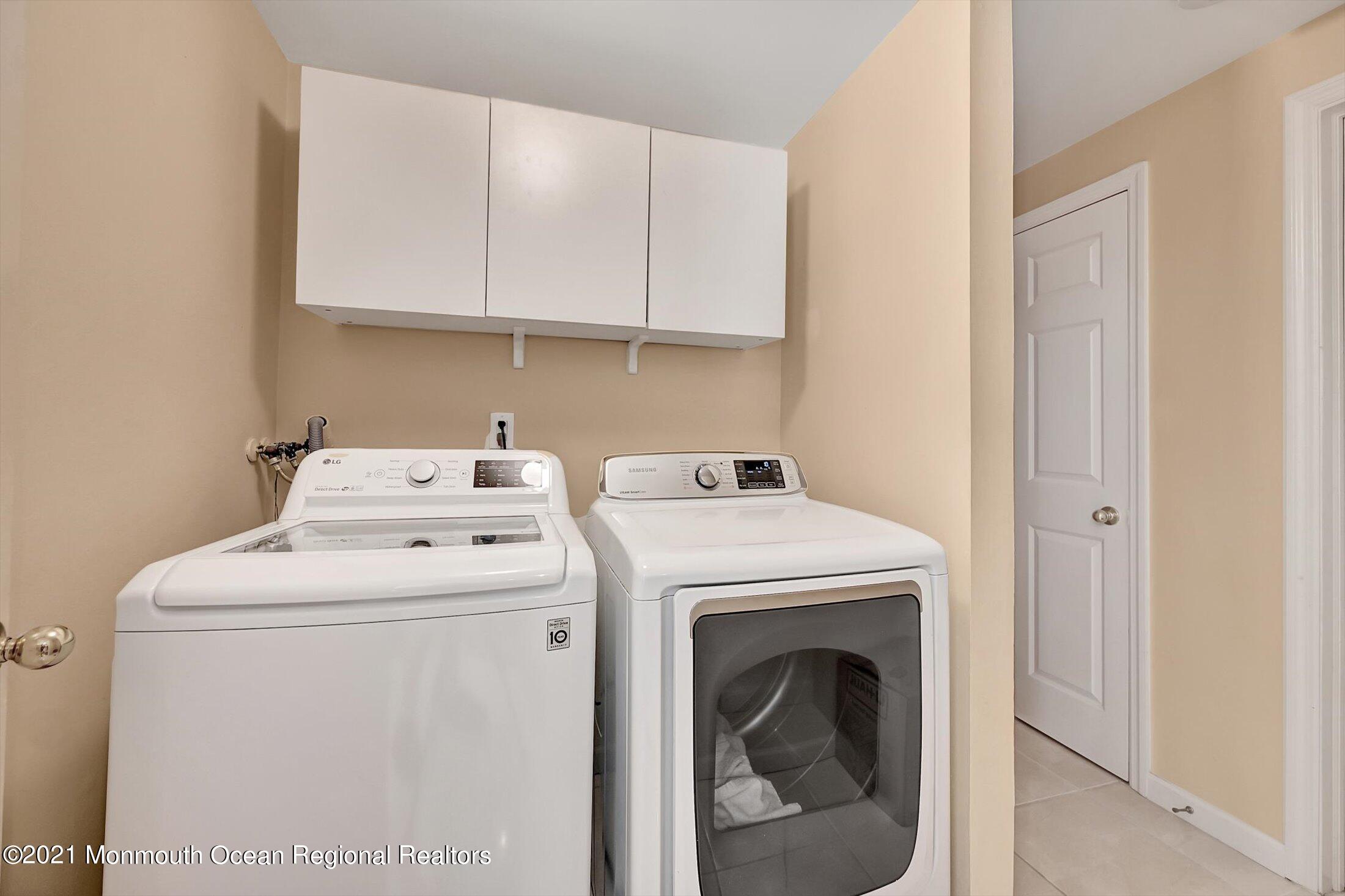 17 Regal Road Manalapan, NJ 07726 - Photo 31 of 40 33-14611762