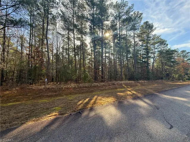 $20,000 | 136 North State Lane, Rockingham, NC 28379