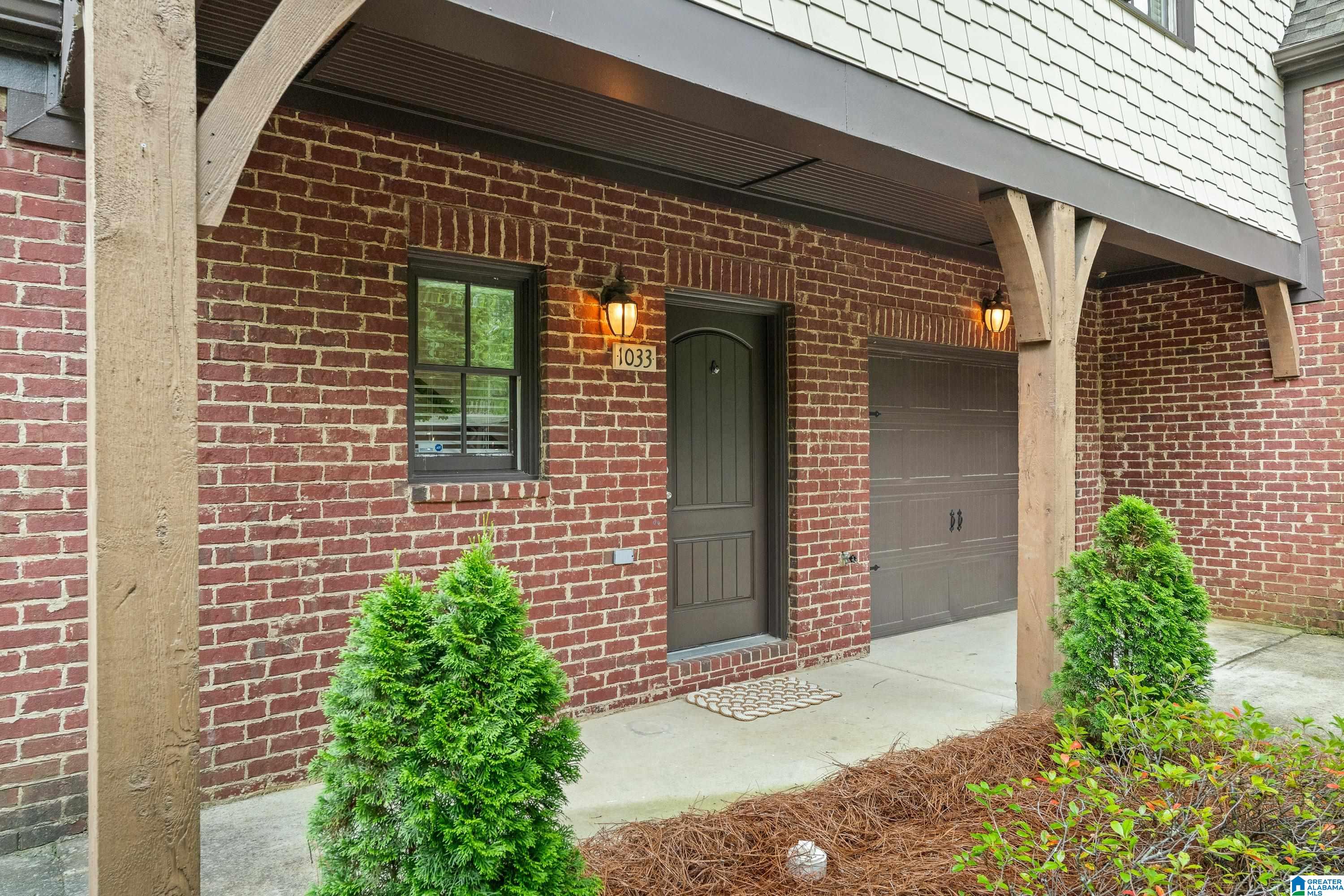 1033 Inverness Cove Way Birmingham, AL 35242 - Photo 3 of 49