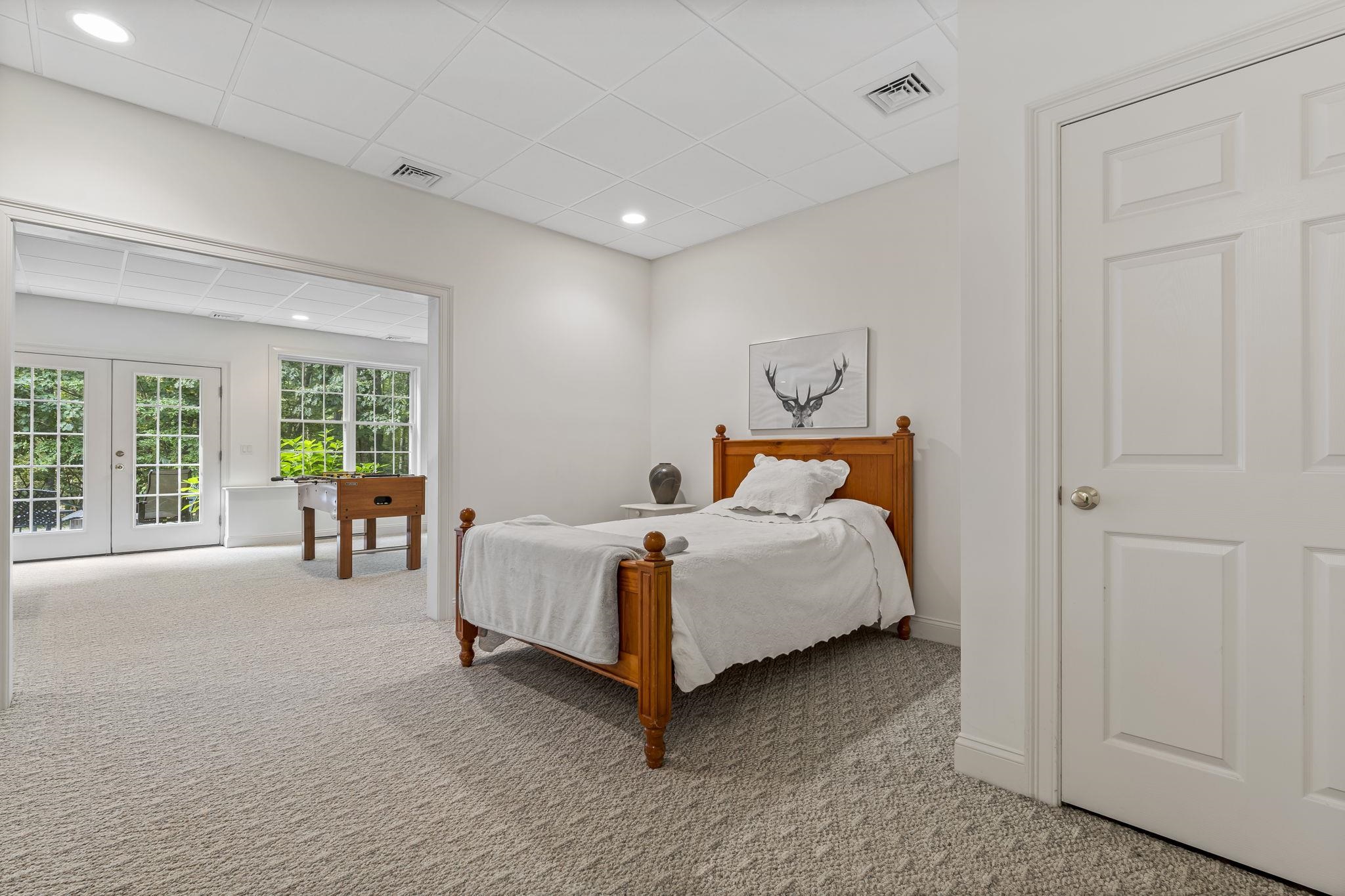 10 Poplar Road Windham, NH 03087 - Photo 51 of 60