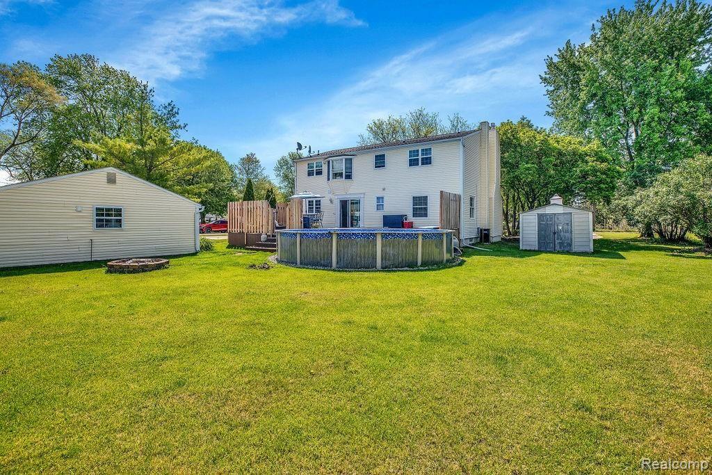 58400 Travis Road New Hudson, MI 48165 - Photo 10 of 36 Room to play