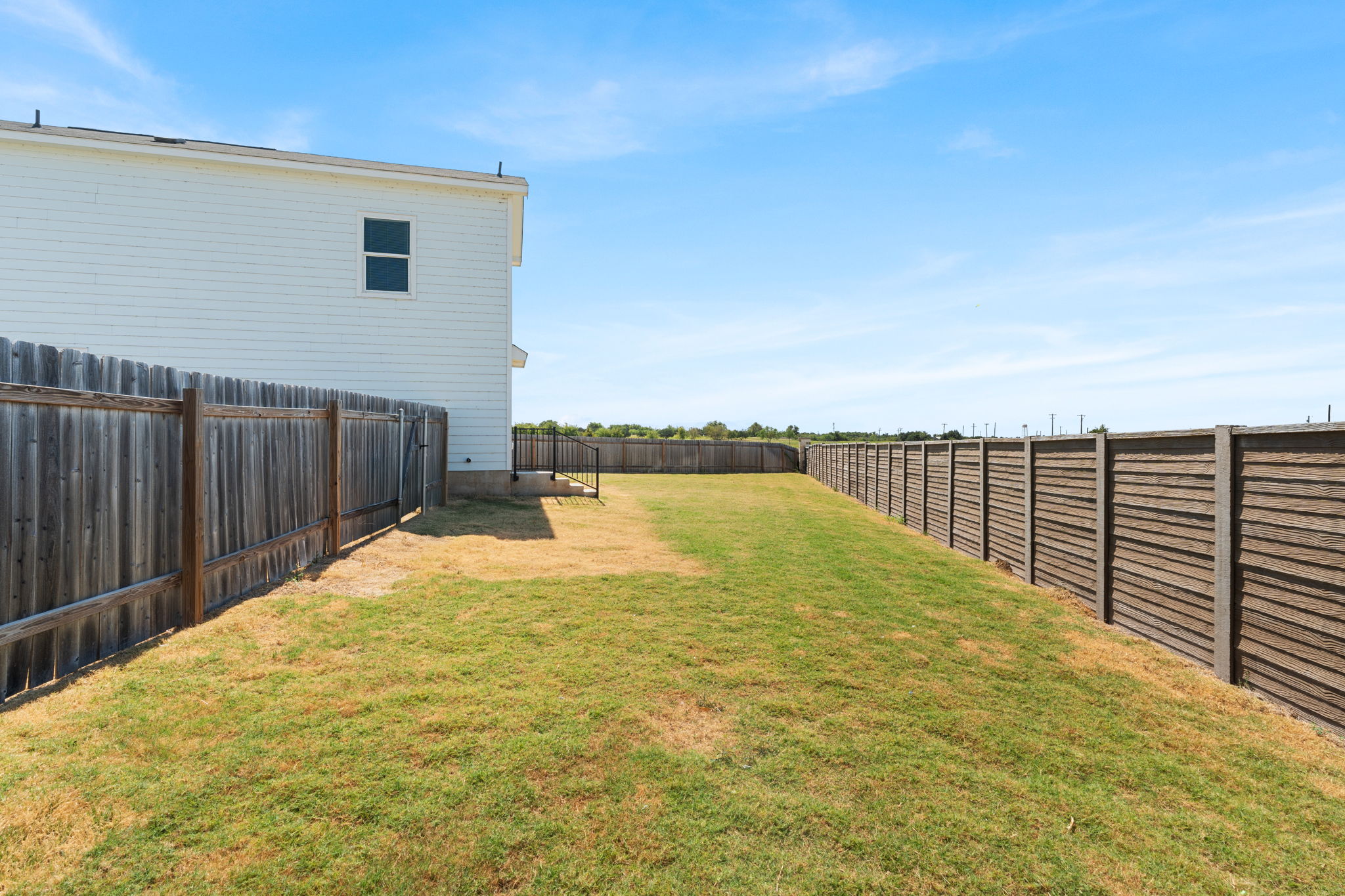 424 Marty Allen Loop Jarrell, TX 76537 - Photo 32 of 36 Gallery Image 32