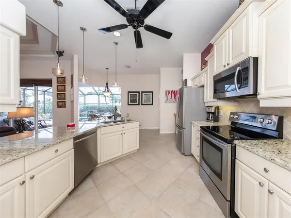 $639,000 | 819 Shadow Bay Way, Osprey, FL 34229
