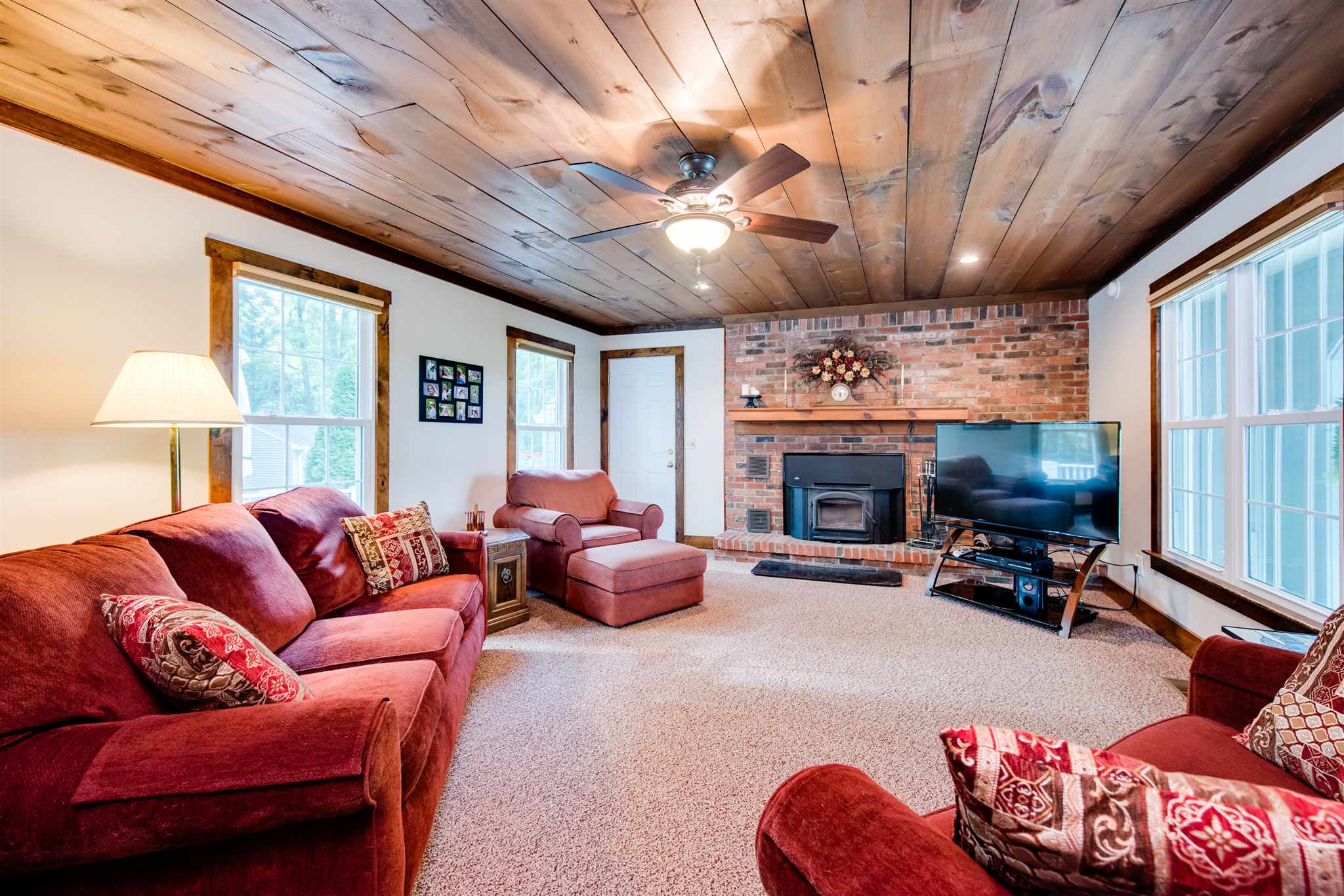 10115 Wheelock Road Fort Wayne, IN 46835 - Photo 11 of 36