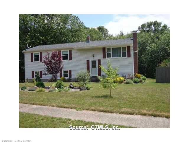 87 Hitchcock Road Southington, CT 06489 - Photo 1 of 1 Exterior Front.
