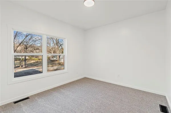 $350,000 | 1219 Paton Street, Excelsior Springs, MO 64024