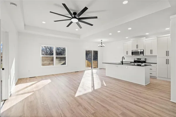 $350,000 | 1219 Paton Street, Excelsior Springs, MO 64024