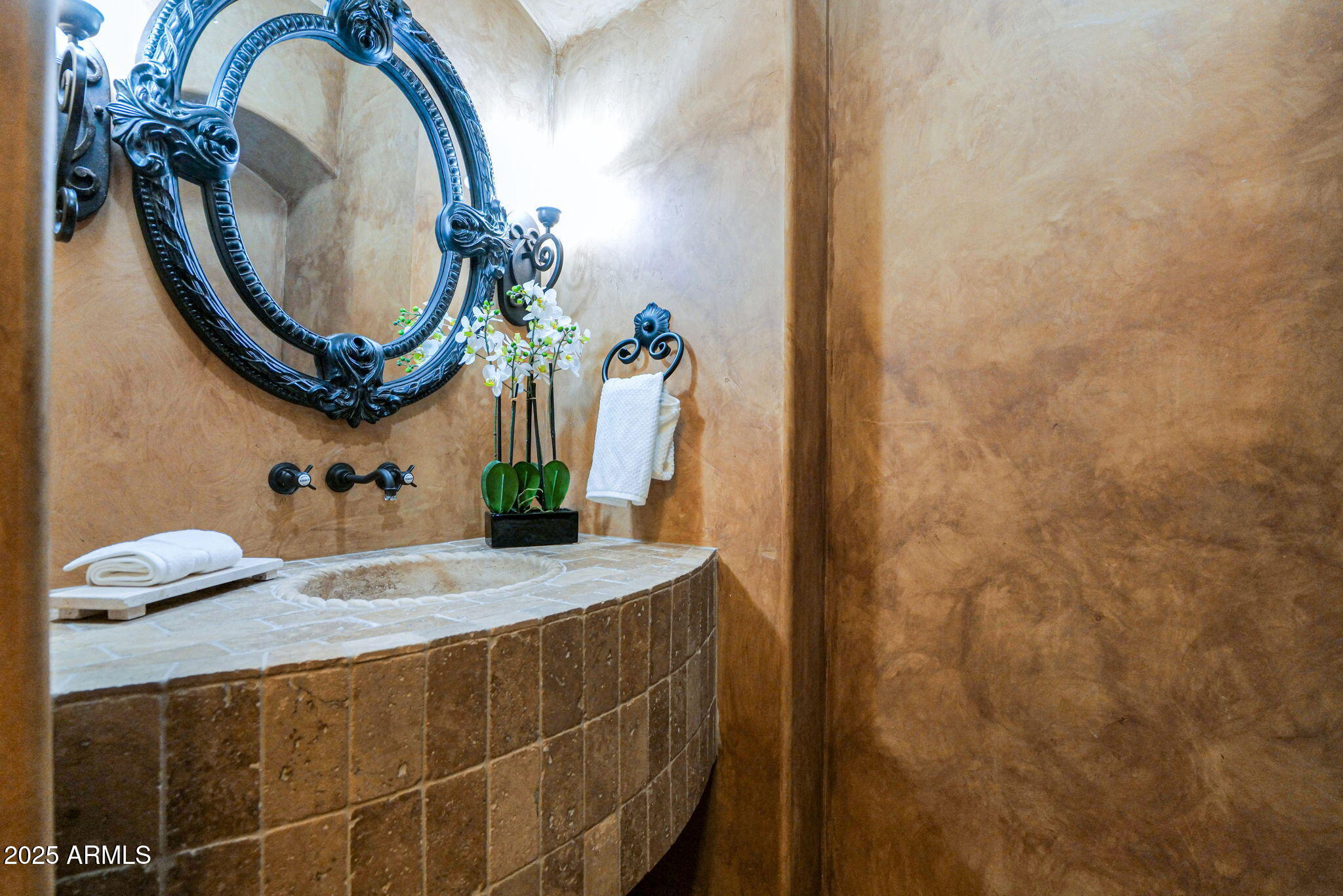 3254 North Ladera Circle Mesa, AZ 85207 - Photo 30 of 69 half bath