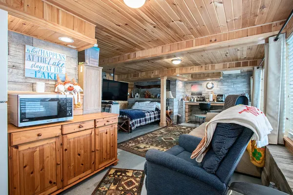 $949,000 | 33766 Forest Beach Road, Eau Claire, MI 49111