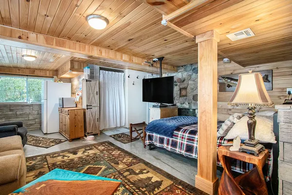 $949,000 | 33766 Forest Beach Road, Eau Claire, MI 49111