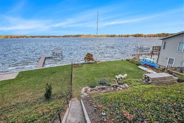 $949,000 | 33766 Forest Beach Road, Eau Claire, MI 49111