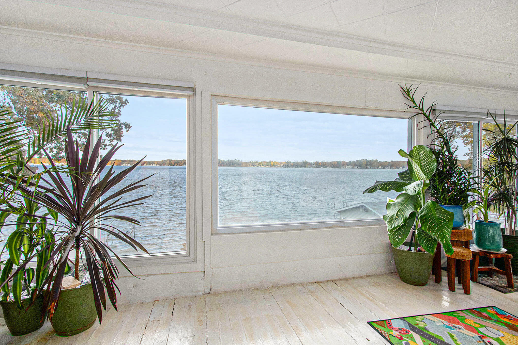 33766 Forest Beach Road Eau Claire, MI 49111 - Photo 6 of 59 016_img_2707_961