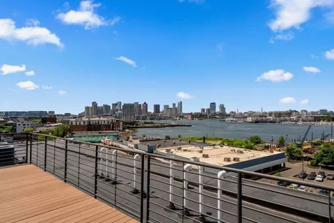 $699,000 | 250 Meridian Street, Unit 306, Boston, MA 02128